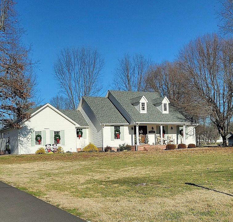 1st image of 112 Summers Ln