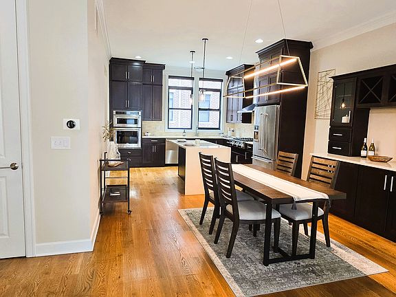 Lots of natural light and storage, eat-in kitchen/dining area