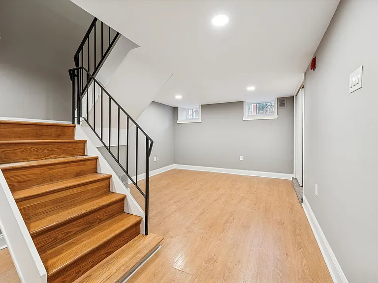 2034 Mount Vernon St #1F — Photo 6
