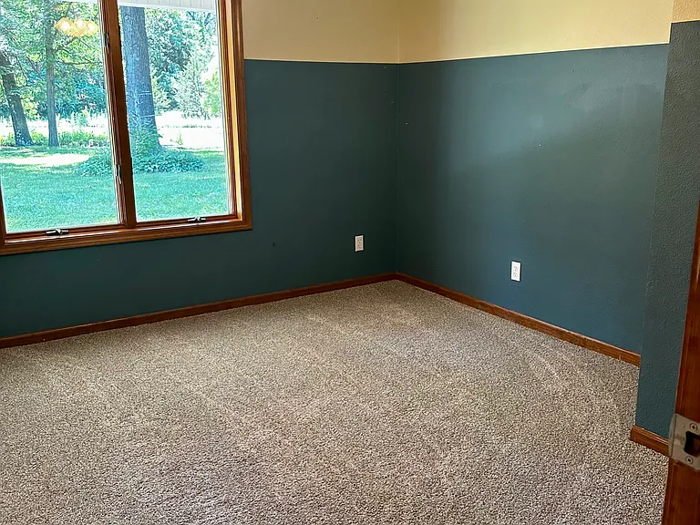 8100 E Mount Hope Rd — Photo 22
