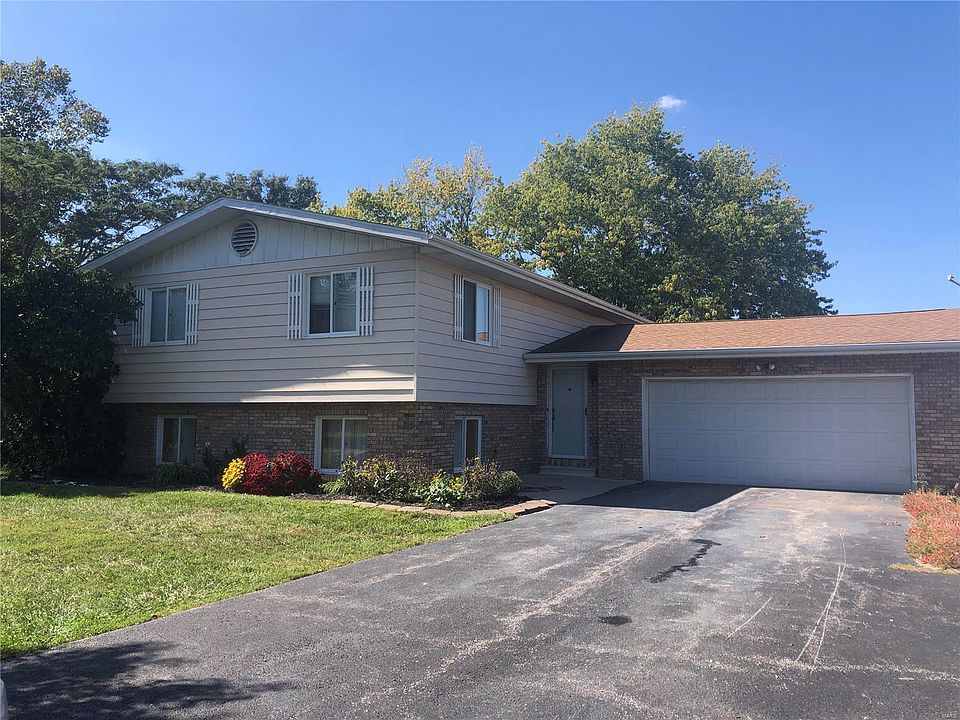 1413 S Main St, Coulterville, IL 62237 MLS 23059075 Zillow