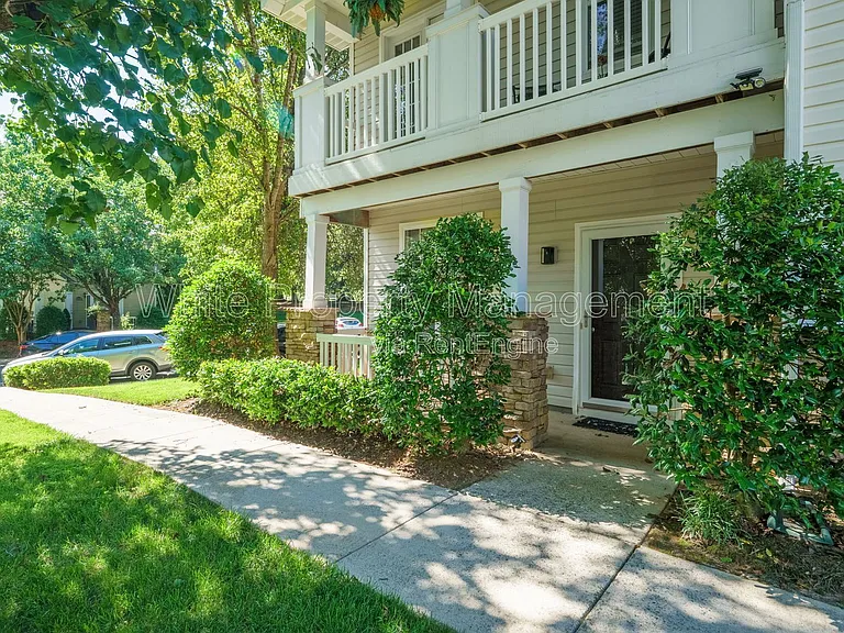 11339 Dundarrach Ln — Photo 33