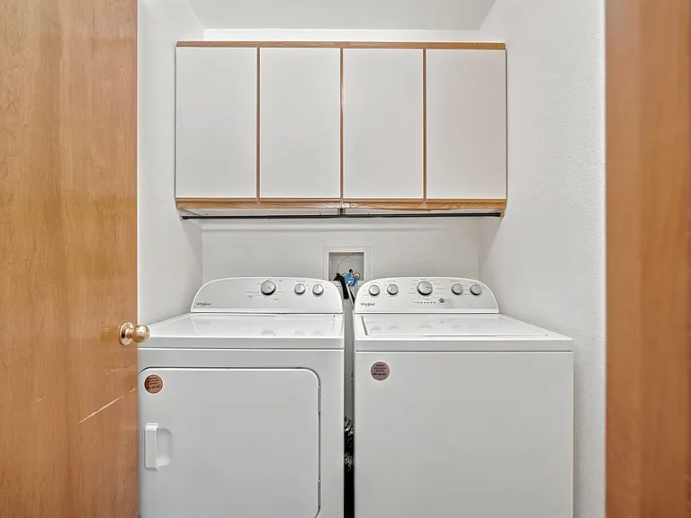 518 1/2 Eastgate Ct #1 — Photo 12
