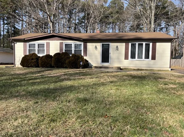 47968 Mary Lynn Dr, Lexington Park, MD 20653