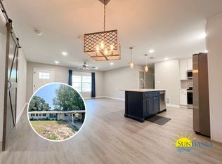 226 Bayou Woods Dr NW, Fort Walton Beach, FL 32548