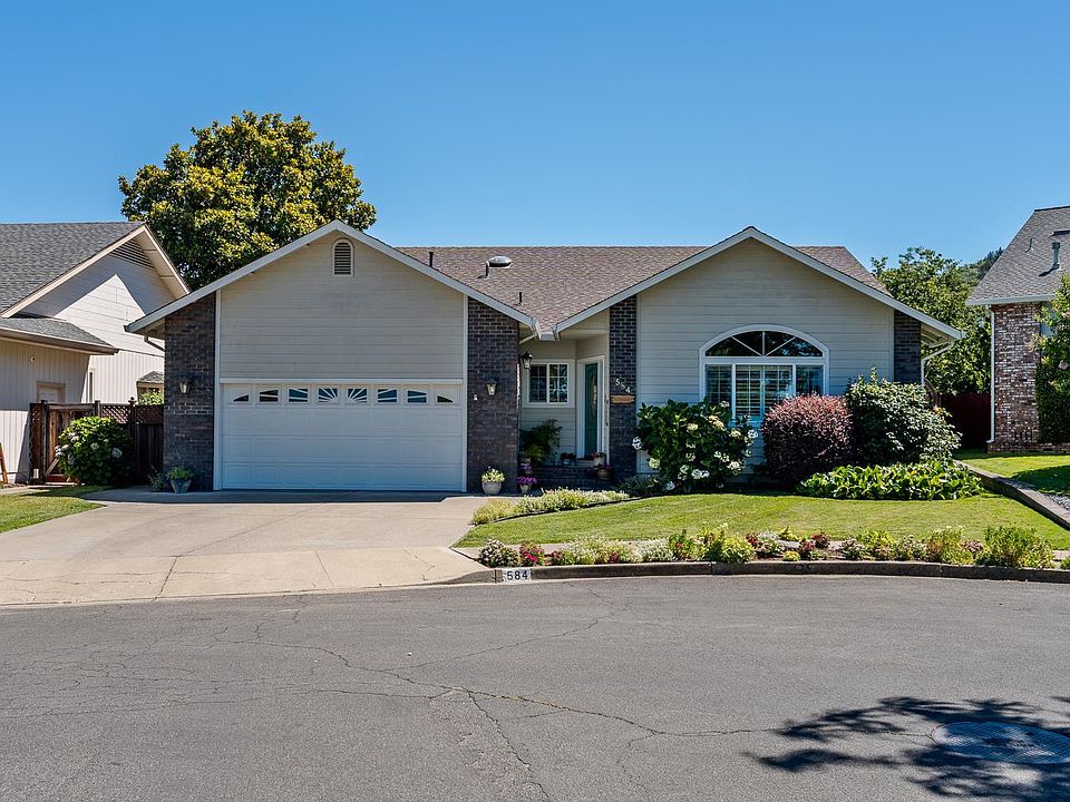 1st image of 584 Nokomis Drive