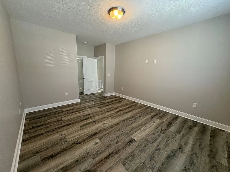 505 Twisted Oak Dr NW — Photo 8
