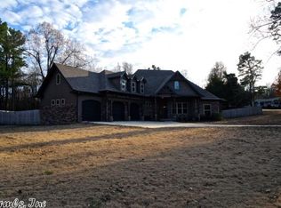 2001 Suburban Ln, Paragould, AR 72450