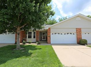 149 Braewood Cir, Saint Charles, MO 63301