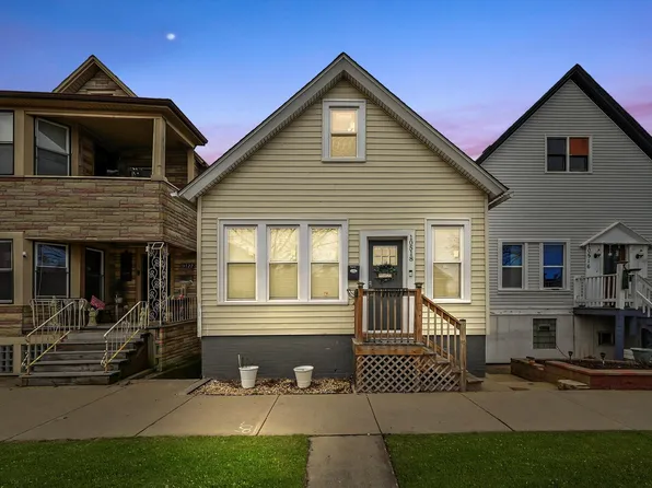 10518 S Avenue M, Chicago, IL 60617