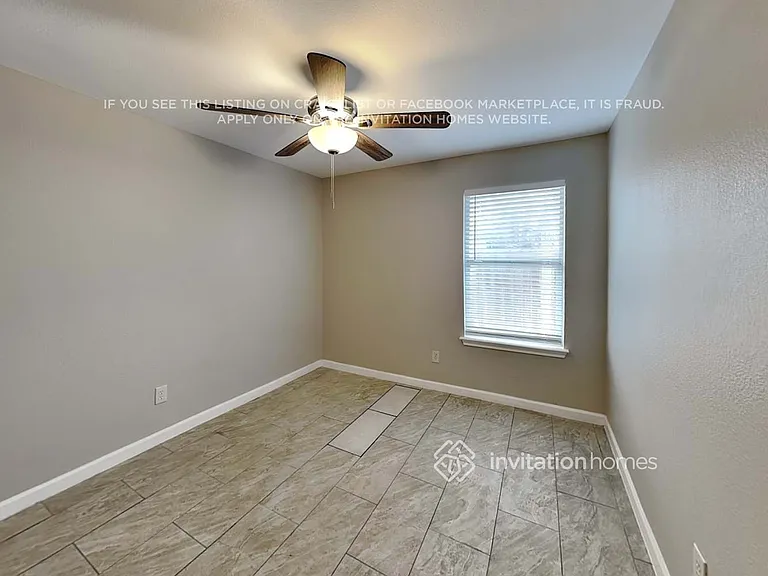 1154 Terra St — Photo 15