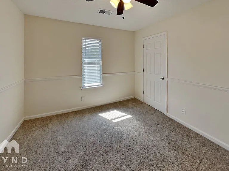 7225 Little Fawn Pkwy — Photo 13