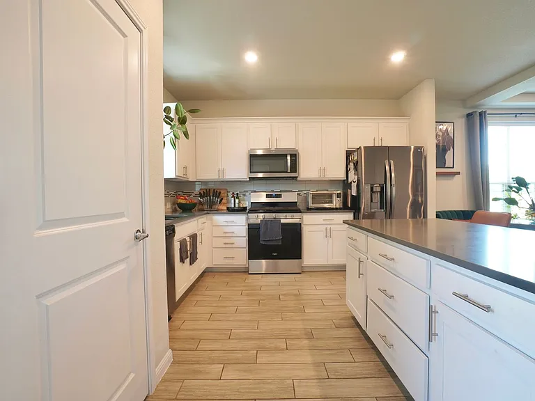 5501 Charles Merle Dr #B — Photo 23