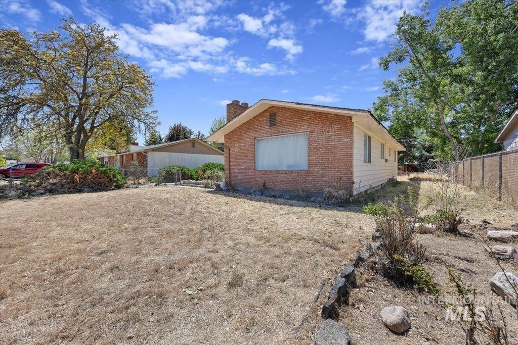 537 Monroe St, Twin Falls, ID - View 3