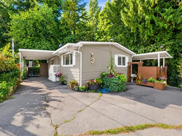 6280 King George Blvd #3, Surrey, BC V3X 1E9