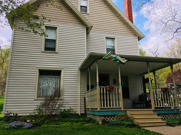 1102 W Main St, Smethport, PA 16749