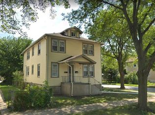 149 Sawyer Ave APT 1, La Grange, IL 60525