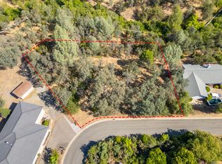 866 Pioneer Dr, Redding, CA 96001