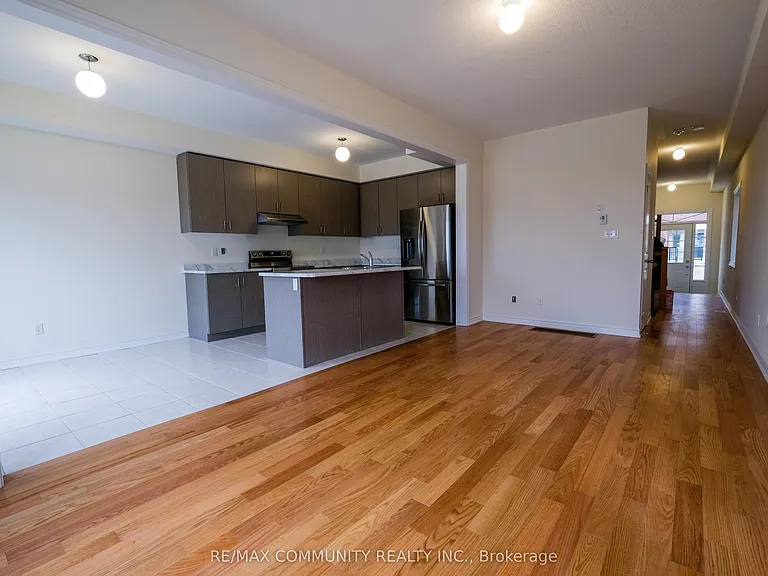 1109 Skyridge Blvd — Photo 4