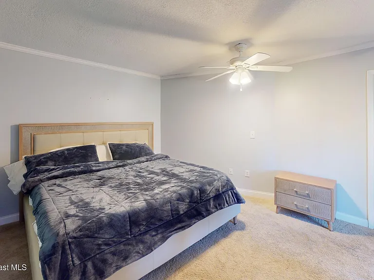 216 Country Club Dr — Photo 32