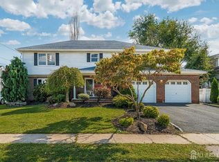 205 Patricia Ave, Colonia, NJ 07067