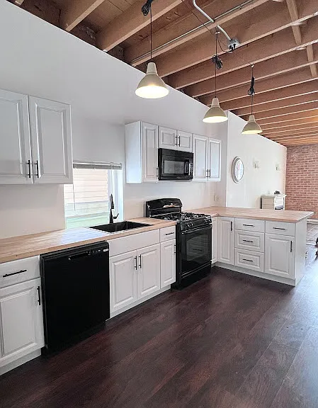 1708 S Carpenter St #2R — Photo 6