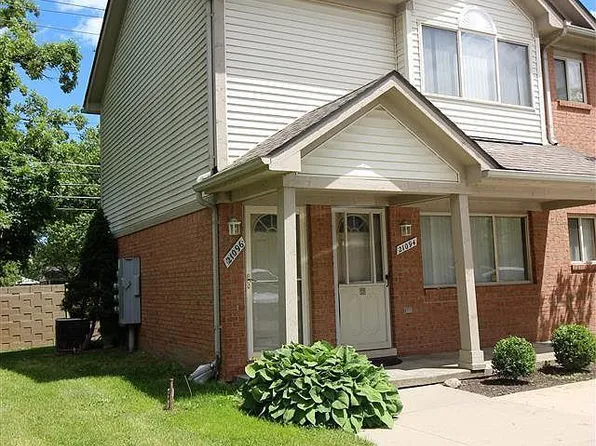 1-21096 Flora St #1, Roseville, MI 48066