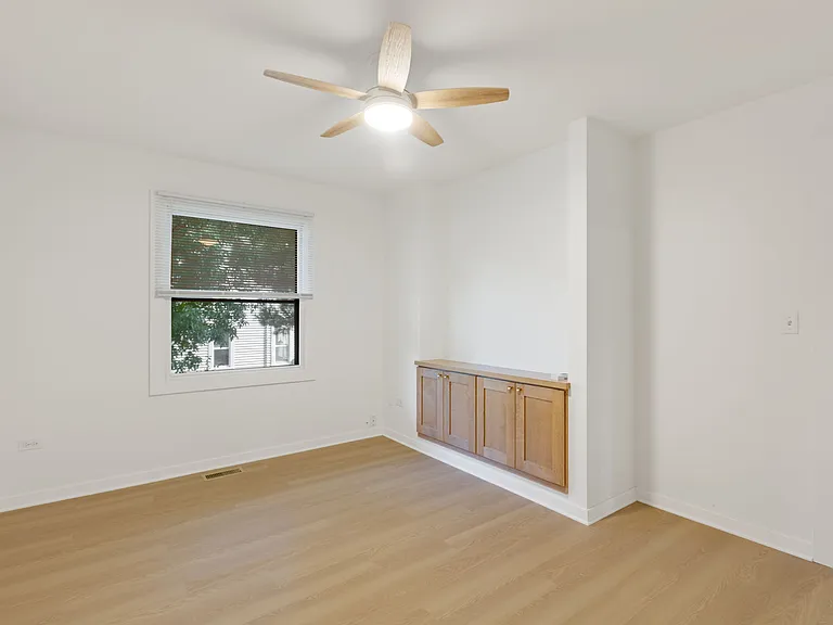 620 Hough St #A — Photo 16