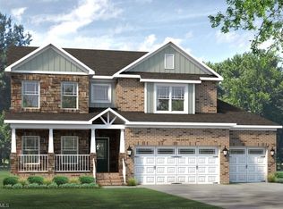 7732 Maple Pond Dr, Oak Ridge, NC 27310