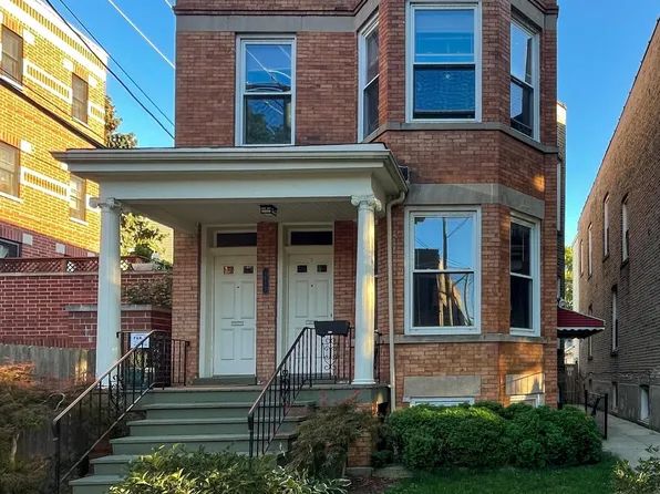1613 W Berwyn Ave #1, Chicago, IL 60640