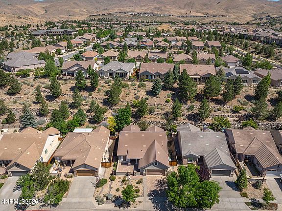 3rd image of 9165 Bay Meadows Dr