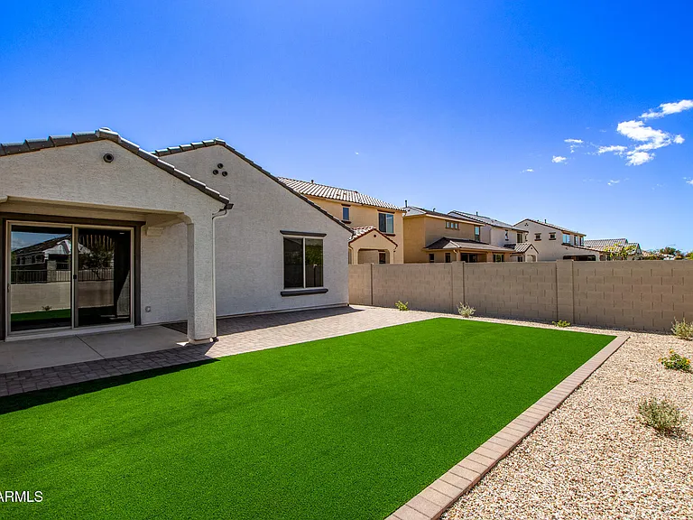 8804 W Marshall Ave — Photo 30