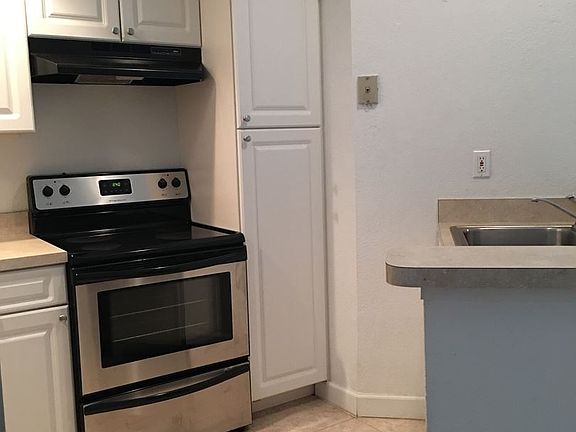 2nd image of 5785 Gatlin Ave APT 724