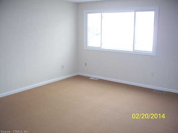 5th image of 74 Oak Forest Dr #74