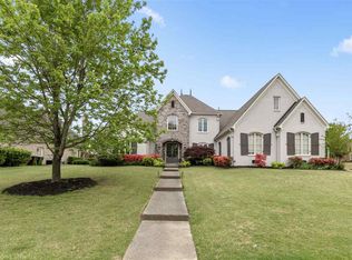 1240 Bray Park Dr E, Collierville, TN 38017