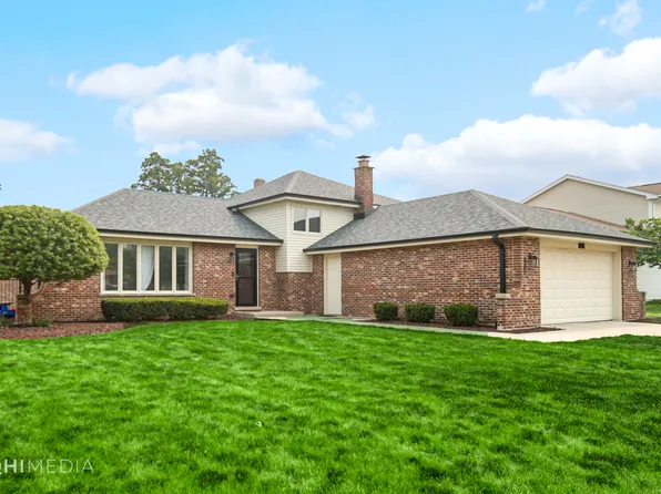 8921 Huguelet Pl, Orland Park, IL 60462