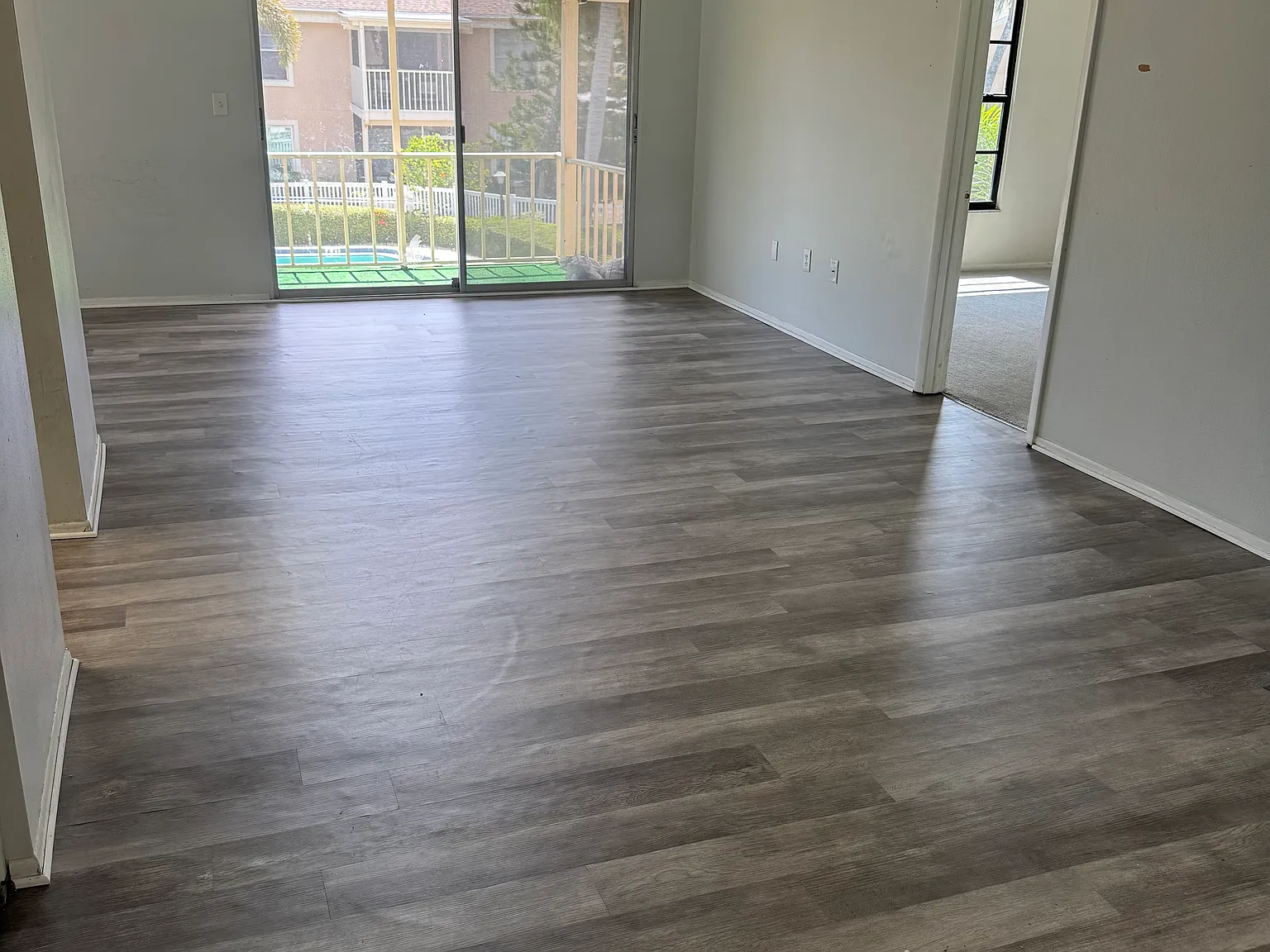 3 bed, 1141 sqft, $1,900 — Photo 4