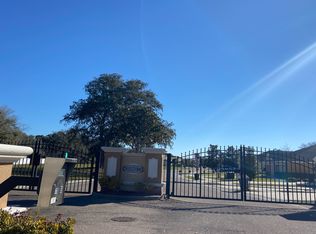 8634 Corinthian Way, New Port Richey, FL 34654