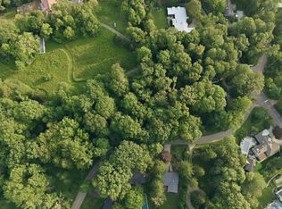 Lakeshore Rd, Lakeside, MI 49116