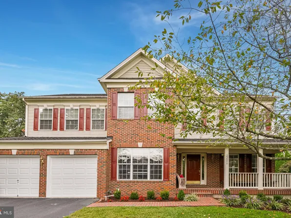 22059 Water Run Ct, Ashburn, VA 20148