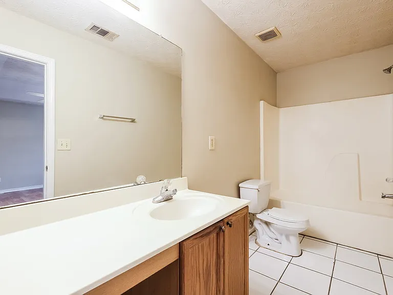 1280 Kilgore Rd — Photo 13