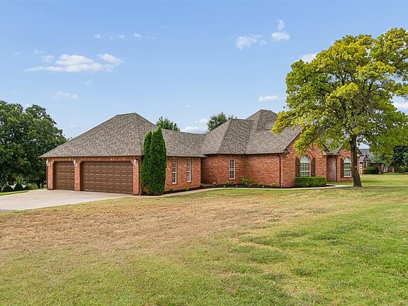 5th image of 2010 Sandpiper Dr