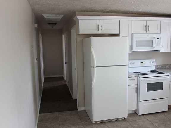 4th image of 4027 S Acord Way