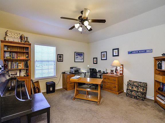 5th image of 2831 Cypress Glen Dr