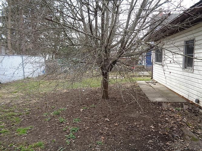 2nd image of 266 Caldwell Ave
