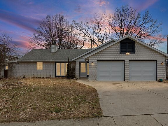 2nd image of 2204 Sunrise Ave