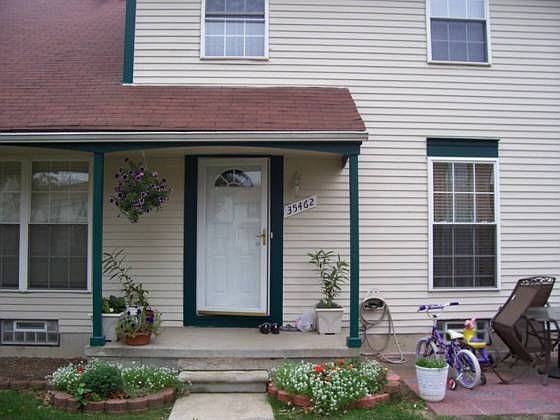 1st image of 35462 Townley Dr