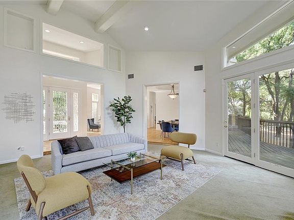 5th image of 1720 Bartoncliff Dr