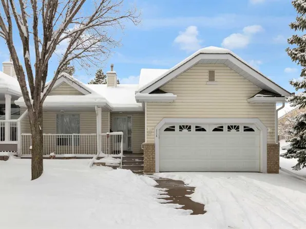 114 Macewan Ridge Vlg NW, Calgary, AB T3K 4G3