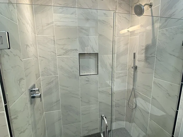 946 W Alexandrine St — Photo 10